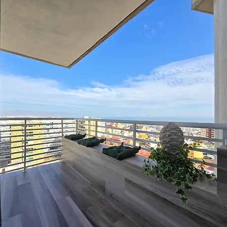 Apartman Holiday Home In Torremolinos By The Beach