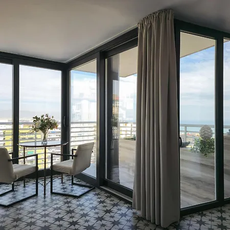 Apartman Holiday Home In Torremolinos By The Beach Torremolinos